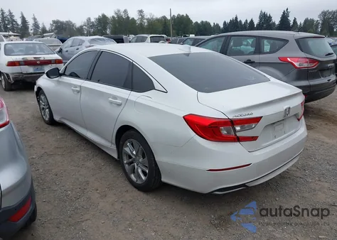 2018 Honda Accord Lx z USA, uszkodzony, nr VIN 1HGCV1F1XJA167743